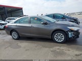 Toyota Camry Le 4T4BF1FK7FR499906 снимка