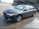 Toyota Camry Le 4T4BF1FK7FR499906 снимка