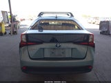 Toyota Prius Le JTDL9RFU0K3004519 photo