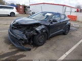 Toyota C-Hr Le JTNKHMBXXK1048293 photo