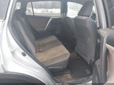 Toyota Rav4 Le 2T3BFREV9FW271210 снимка