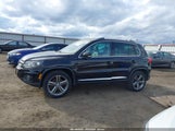 Volkswagen Tiguan 2.0T Sport WVGUV7AXXHK016211 снимка