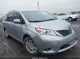 Toyota Sienna Le 5TDJK3DC0BS004991 снимка