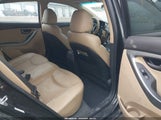 Hyundai Elantra Limited (Ulsan Plant) KMHDH4AE1CU205279 photo