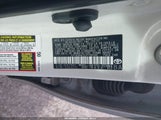 Toyota Corolla Le 5YFBURHE9JP788396 снимка