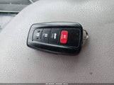Toyota Camry Le 4T1B11HK9JU523153 photo