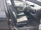 Toyota Prius C Two JTDKDTB34D1057212 снимка