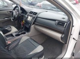 Toyota Camry Le 4T1BF1FK9HU381739 снимка