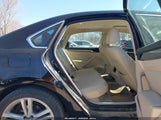 Volkswagen Passat 2.0L Tdi Se 1VWBN7A33EC010942 photo