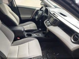Toyota Rav4 Xle JTMRFREV5JJ253051 снимка