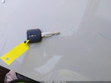 Lincoln Town Car Signature 1LNHM81W04Y649454 снимка