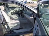 Toyota Camry Le 4T1BF3EK1AU018063 снимка