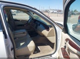 Lincoln Town Car Signature Limited 1LNHM82W17Y606387 снимка