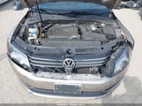 Volkswagen Passat 1.8T Se 1VWBT7A35FC064959 снимка