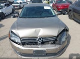 Volkswagen Passat 1.8T Se 1VWBT7A35FC064959 снимка