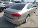 Volkswagen Passat 1.8T Se 1VWBT7A35FC064959 снимка