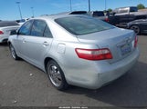 Toyota Camry Le 4T1BE46KX7U638202 снимка