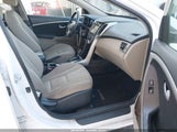 Hyundai Elantra Gt KMHD35LE1DU129646 снимка