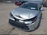 Toyota Corolla Le JTDEPRAE6LJ107262 снимка