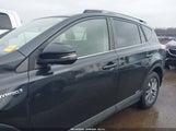Toyota Rav4 Hybrid Xle JTMRJREV7HD062397 photo