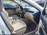 Nissan Rogue Sv 5N1AT2MK8EC783895 снимка