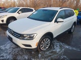 Volkswagen Tiguan 2.0T S 3VV0B7AXXKM174397 photo