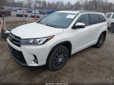 Toyota Highlander Se 5TDKZRFH2HS512478 снимка