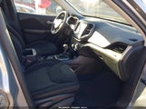 Jeep Cherokee Latitude 1C4PJMCB9GW311160 снимка