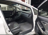 Toyota Prius Three JTDKN3DUXF1978095 снимка