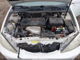 Toyota Camry Le 4T1BE32KX4U354077 снимка