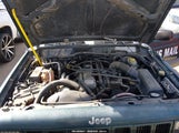 Jeep Cherokee Sport 1J4FF48S7YL174836 снимка