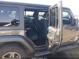 Jeep Wrangler Unlimited Sport S 4X4 1C4HJXDG2JW279157 fotografie