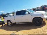 Toyota Tundra Grade 5.7L V8 5TFUW5F16AX107432 fotografie