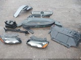 Volkswagen Passat 1.8T Wolfsburg Edition 1VWAT7A38FC018571 снимка