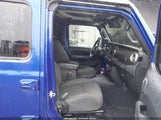 Jeep Wrangler Unlimited Sahara 4X4 1C4HJXEG7KW561875 fotografie