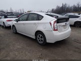 Toyota Prius Three JTDKN3DU1D5594079 снимка