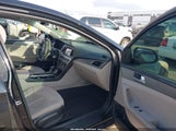 Hyundai Sonata Se 5NPE24AF6HH520924 снимка