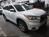 Toyota Highlander Le Plus V6 5TDZKRFH3FS109755 снимка