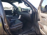 Toyota Tundra Platinum 5TFNA5AB9PX025142 fotografie