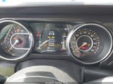 Jeep Wrangler Unlimited Sport Altitude 4X4 1C4HJXDG8LW341938 fotografie