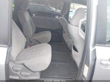 Toyota Sienna Le 7 Passenger 5TDJZ3DC0HS149744 снимка