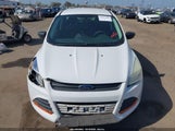 Ford Escape S 1FMCU0F71FUA63143 fotografie