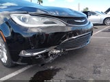 Chrysler 200 Limited 1C3CCCAB3FN666792 fotografie