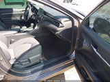 Toyota Camry Le 4T1C11AK0MU610278 fotografie