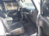 Jeep Wrangler Unlimited Sahara 1C4BJWEG6EL324123 fotografie