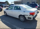 Toyota Corolla Le JTDBL40E69J011143 снимка