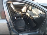 Toyota Corolla Le JTDEPMAE8NJ222953 снимка