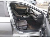 Toyota Camry Le 4T1B11HK2JU590757 photo