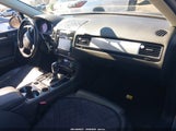 Volkswagen Touareg 3.6L Sport WVGEF9BP3ED004347 photo