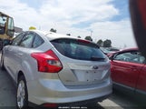 Ford Focus Se 1FADP3K28EL374283 снимка